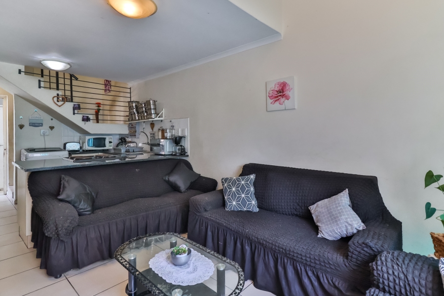 1 Bedroom Property for Sale in Wellington Central Western Cape